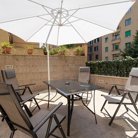 Appia Purple Terrace Apartment In Roma Dış mekan fotoğraf