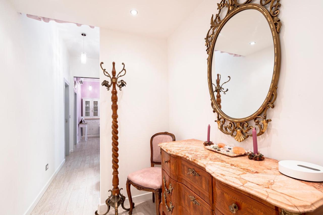 Appia Purple Terrace Apartment In Roma Dış mekan fotoğraf