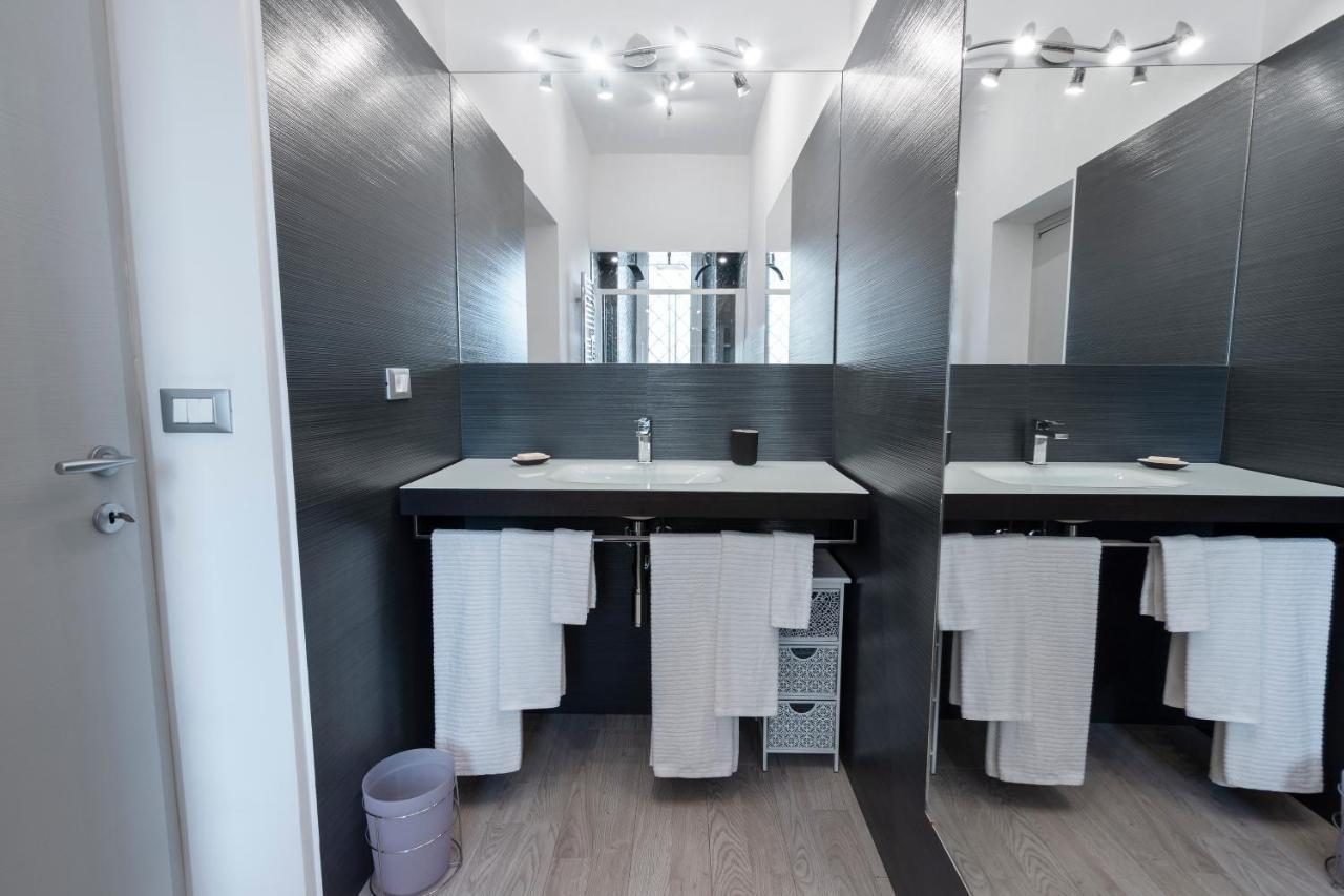 Appia Purple Terrace Apartment In Roma Dış mekan fotoğraf